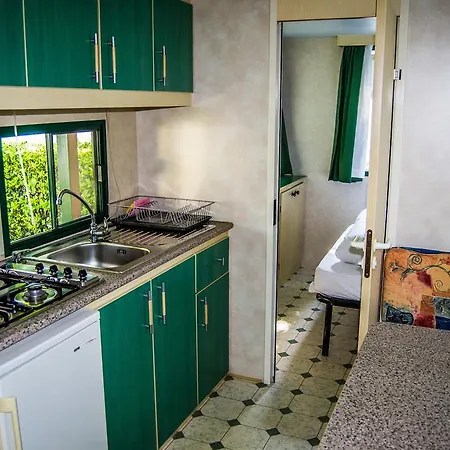 مكان تخييم Bruno Moniga del Garda